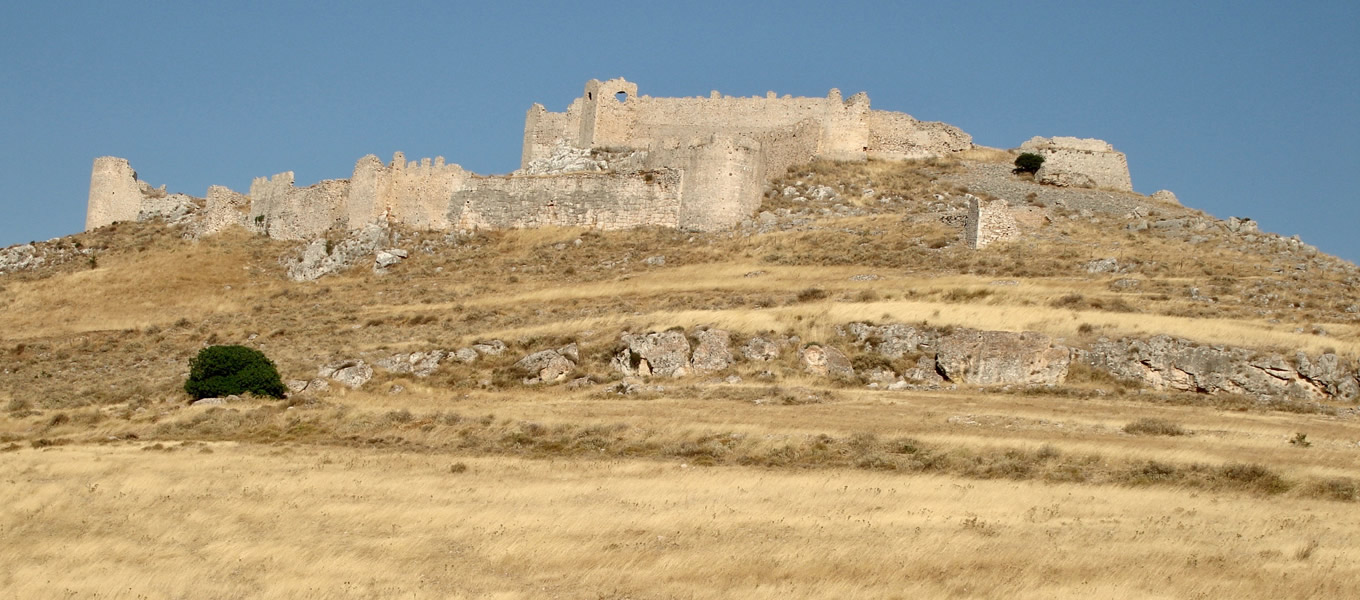 Larissa Castle-1 km from Zeos Brewery